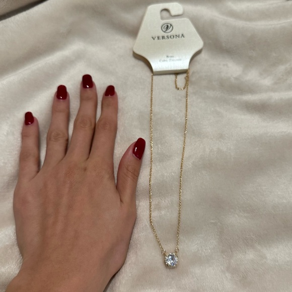 Gold Cubic Zirconia Diamond Necklace - Picture 4 of 5